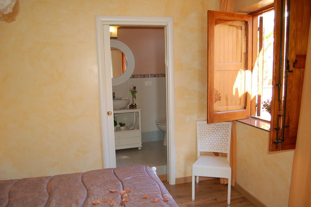 Al Vicoletto Apartment อากริเจนโต ภายนอก รูปภาพ