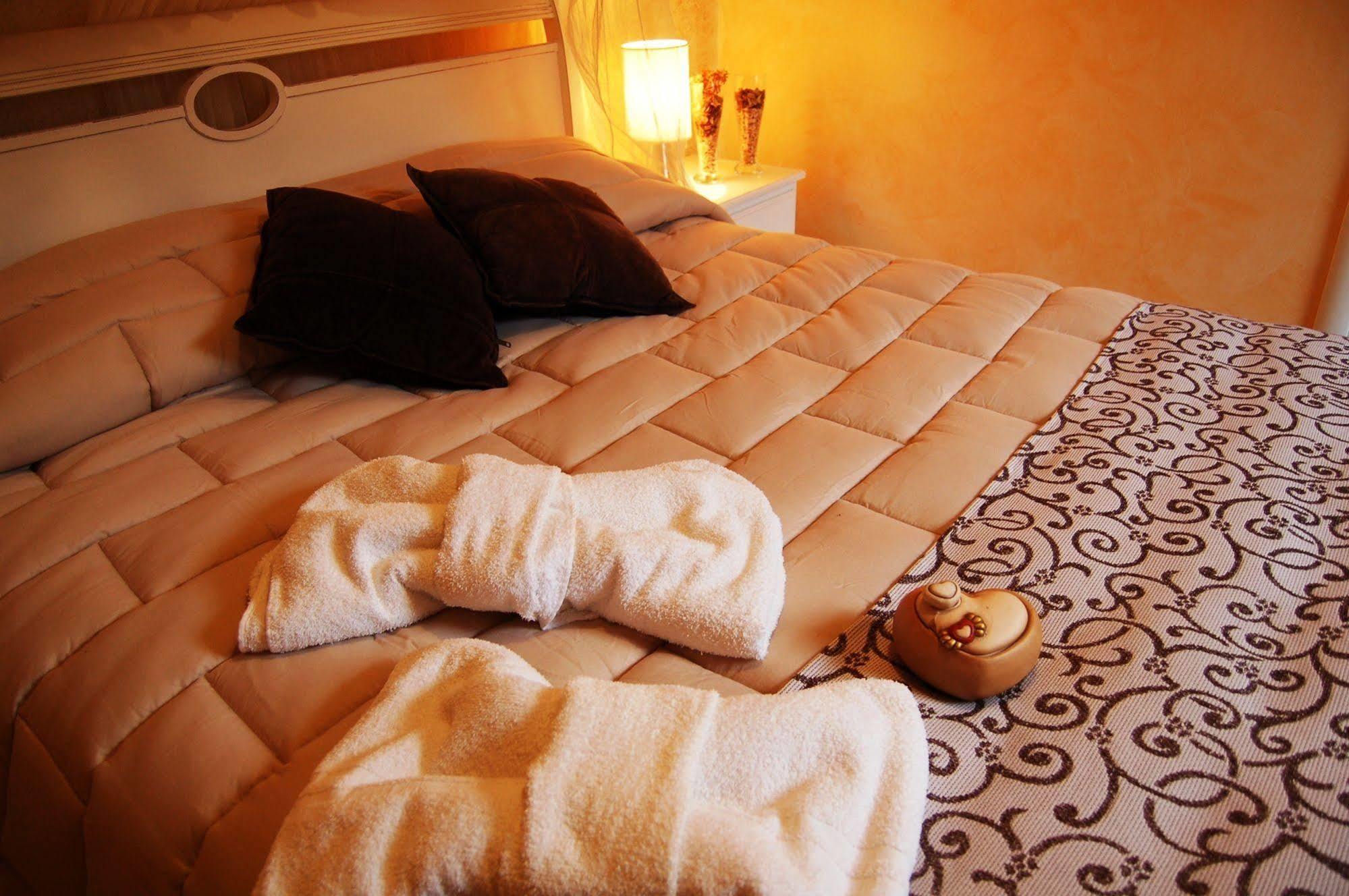 Al Vicoletto Apartment อากริเจนโต ภายนอก รูปภาพ