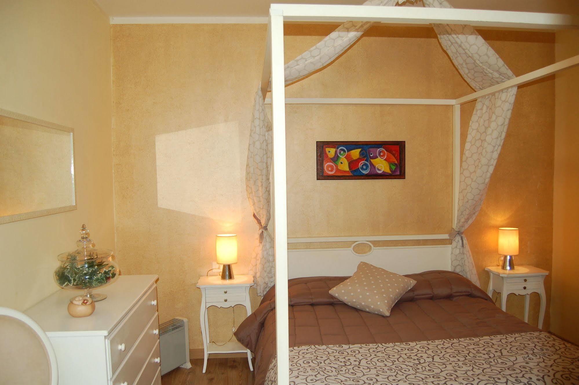 Al Vicoletto Apartment อากริเจนโต ภายนอก รูปภาพ